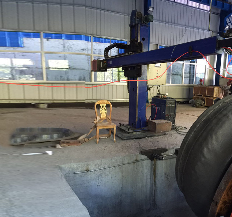 磨盤(pán)磨輥離線(xiàn)堆焊設(shè)備